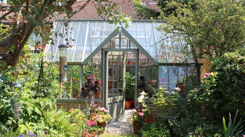 Keep your greenhouse organized