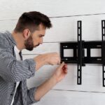 Big Mistakes to Avoid During DIY TV Wall Mounting